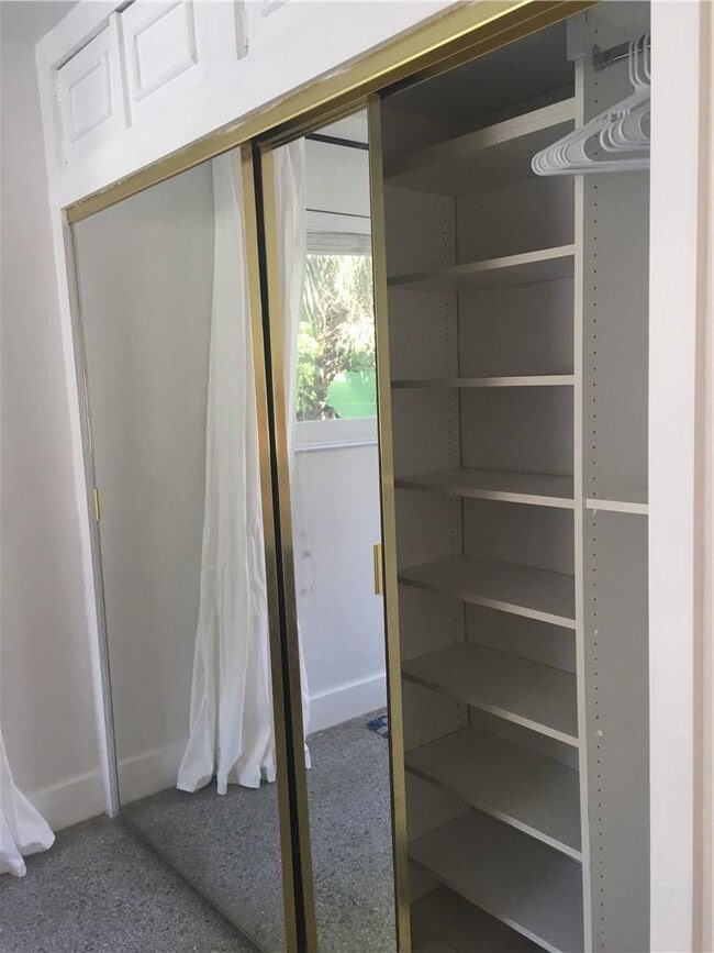 Building Photo - 508 Antioch Ave