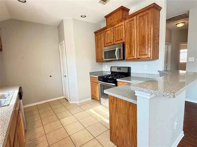 Building Photo - 412 Windridge Dr