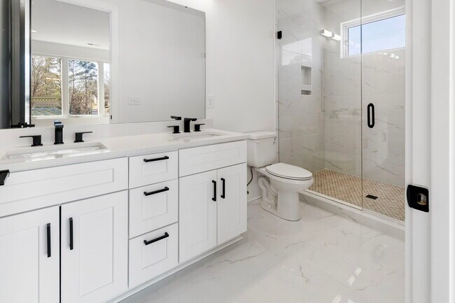 Building Photo - 3519 Avalon Ave