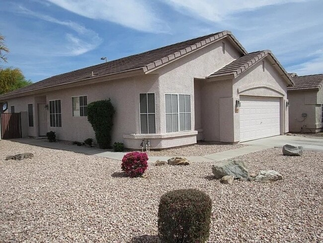 Building Photo - 17617 N Larkspur Ln