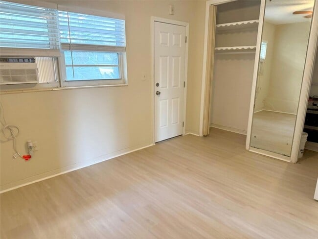 Building Photo - 2001 S Ocean Dr