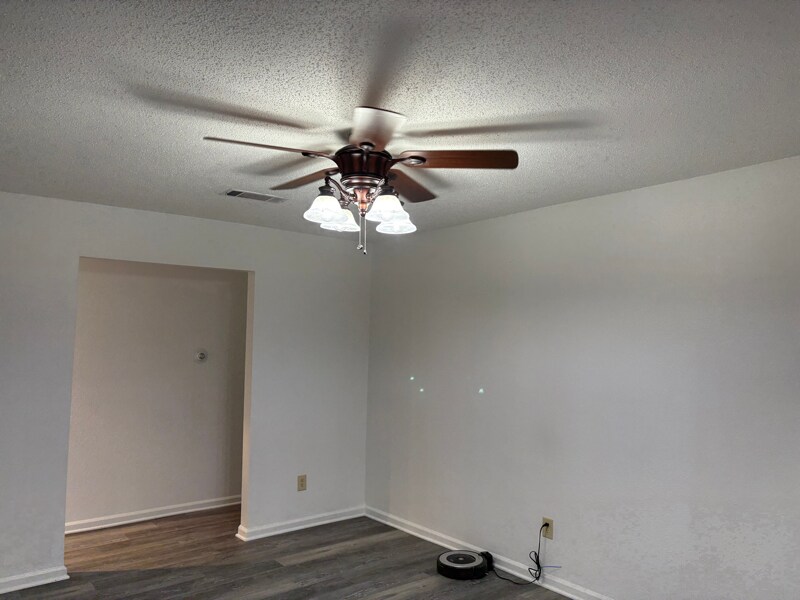 Building Photo - 232 Hilda St