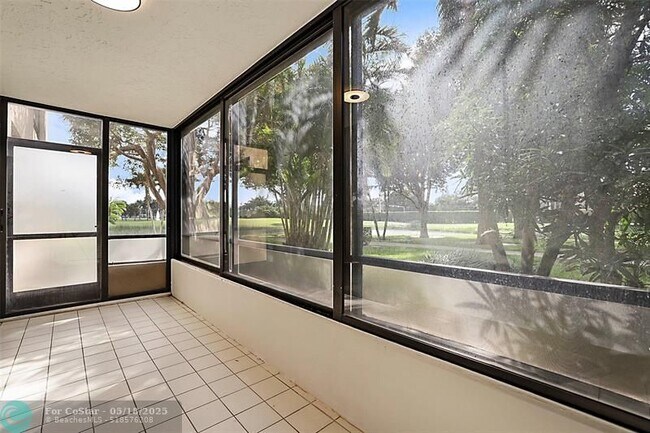 Building Photo - 7186 Promenade Dr