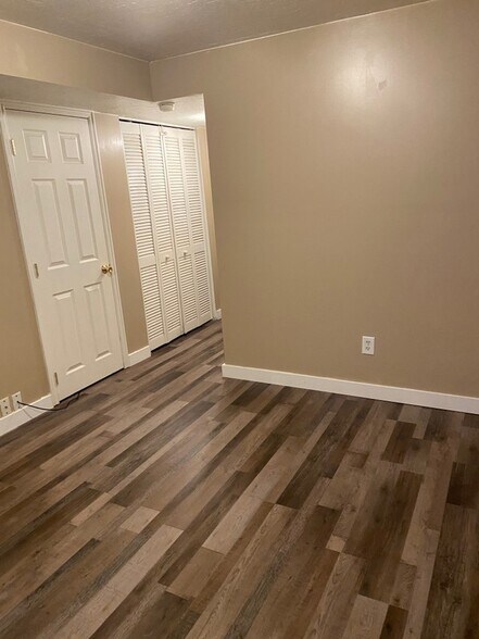 Building Photo - 1605 Franke Cir