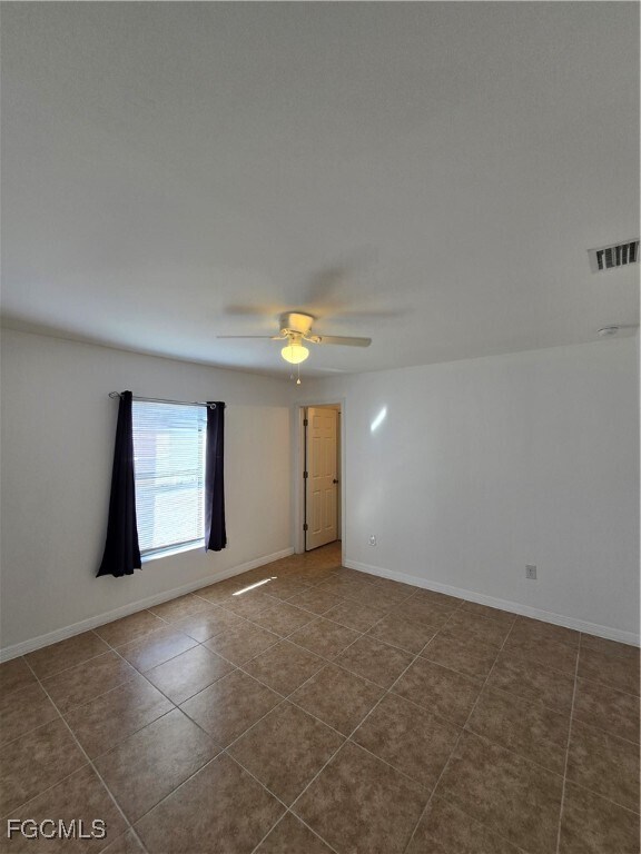 Building Photo - 3820 SW 16th Pl