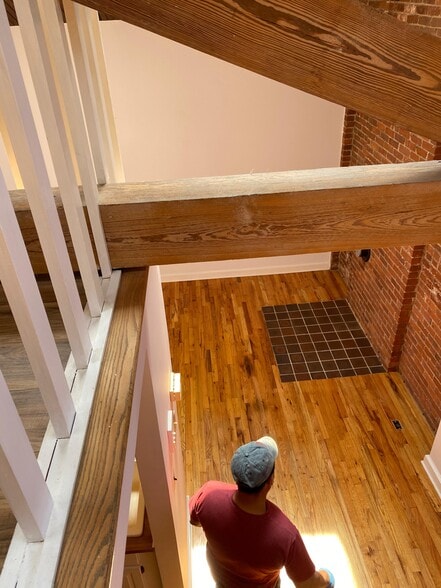 view of catwalk to living room - 134 Washington St
