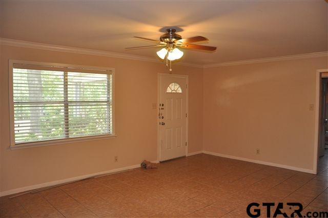 Building Photo - 407 Powell Dr