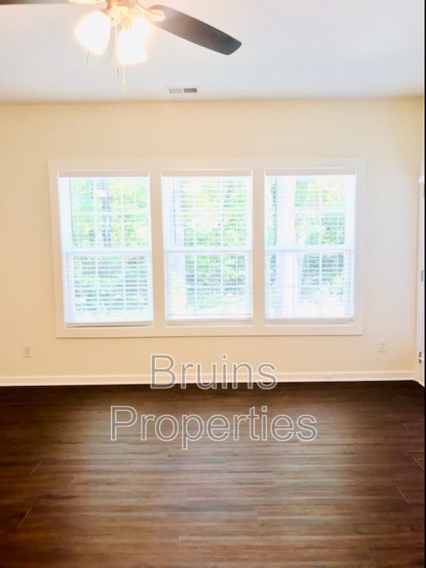 Building Photo - 2606 Pennoak Way