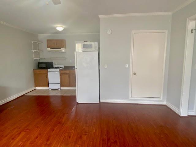 Building Photo - 4367 Varsity Ln