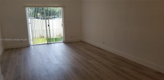 Building Photo - 3752 NW 91st Ln