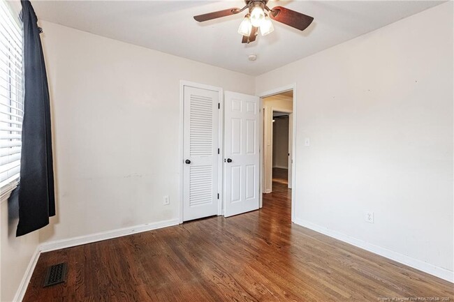 Building Photo - 2706 Colgate Dr