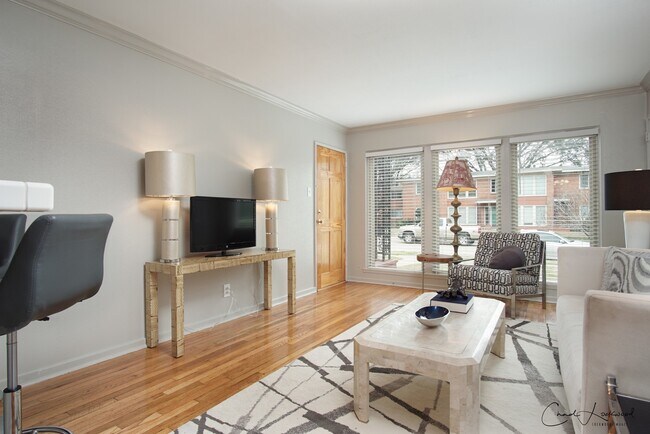 Building Photo - Broadmoor Subdivision **$300 OFF 1ST MONTH SPECIAL**