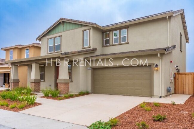 Building Photo - Charming 4-Bed, 3-Bath Home in Lathrop’s T...