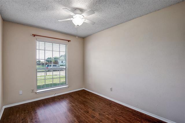 Building Photo - 1717 Palisades Dr