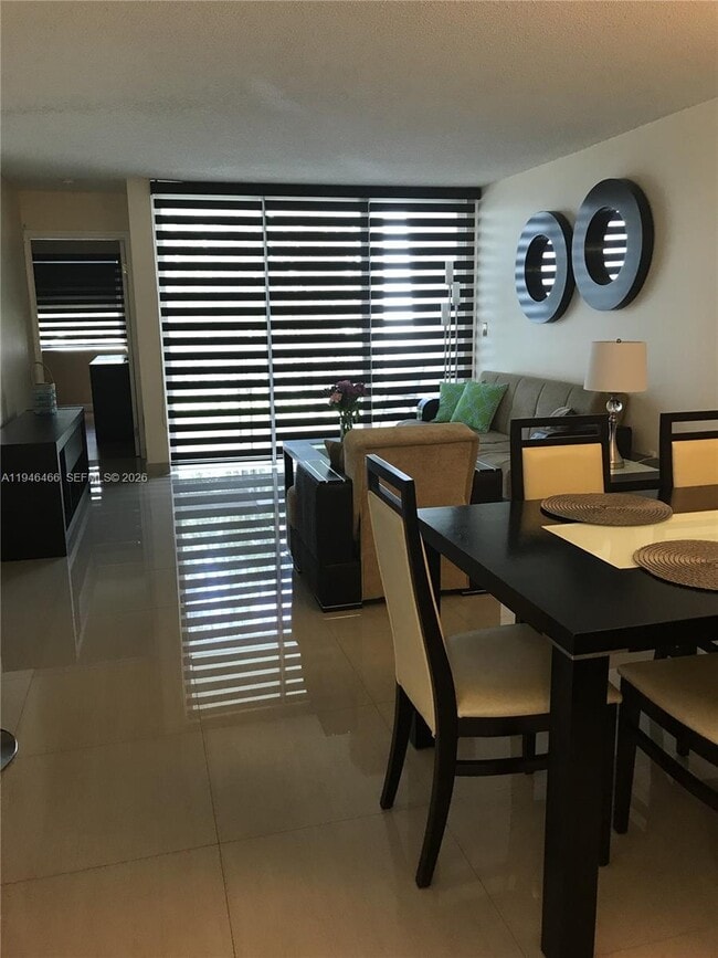 Building Photo - 4652 NW 97th Pl