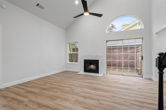 Building Photo - 9424 Blue Jay Way