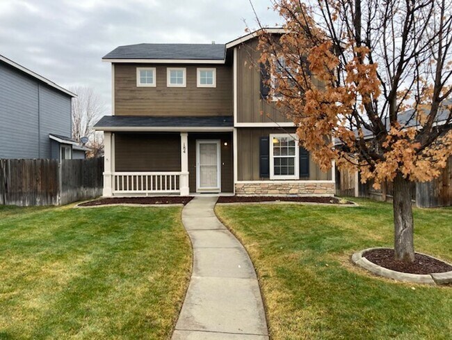 Building Photo - Coming soon! 4 bed 2.5 bath home in Meridian