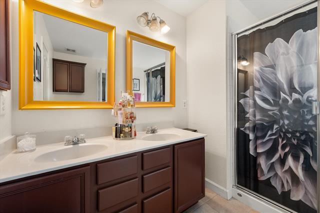 Building Photo - 1315 Foster St