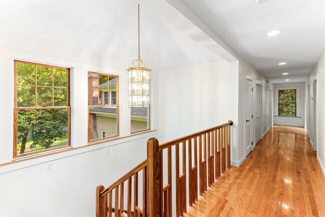 Building Photo - 98 Union St