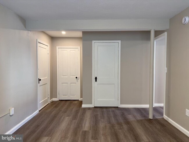 Building Photo - 31 S Main St