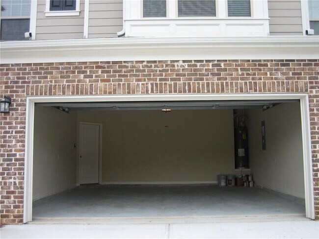 Building Photo - 5930 Vista Brook Dr
