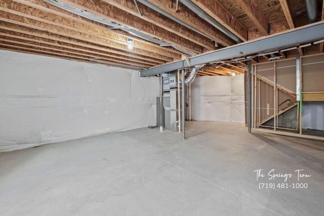 Building Photo - 756 Brambleberry Hts