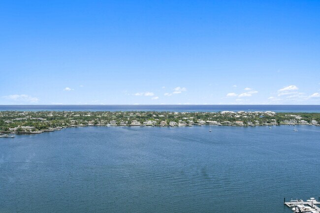 Building Photo - 1 Water Clb Wy