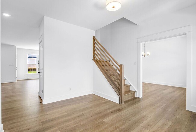 Building Photo - Brand New 4BR Luxury Home in Collington East