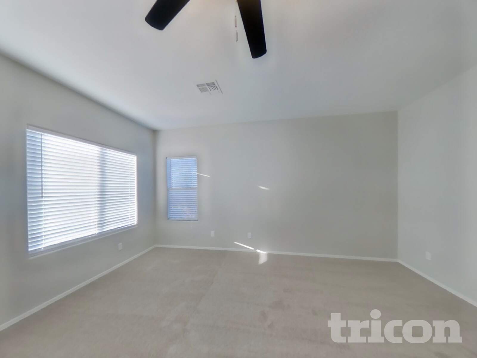 Building Photo - 5407 W Beverly Rd