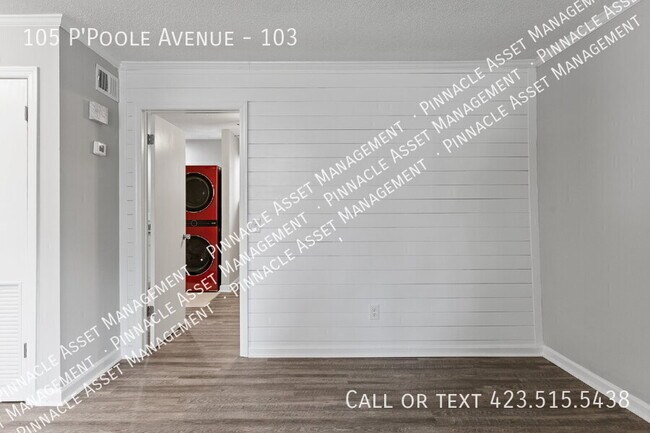 Building Photo - 105 P'Poole Ave