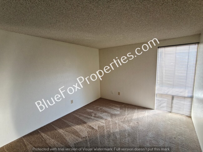 Building Photo - 5701 E Glenn St