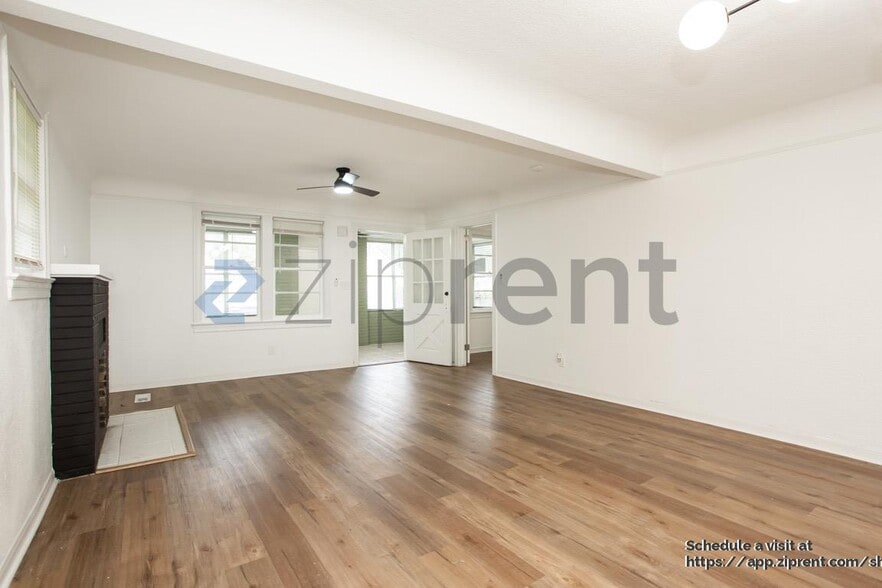 Building Photo - 819 McDuff Ave S