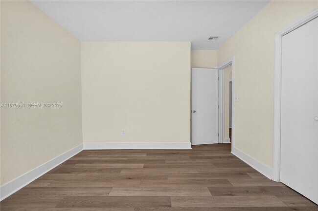 Building Photo - 47 NW 49th St