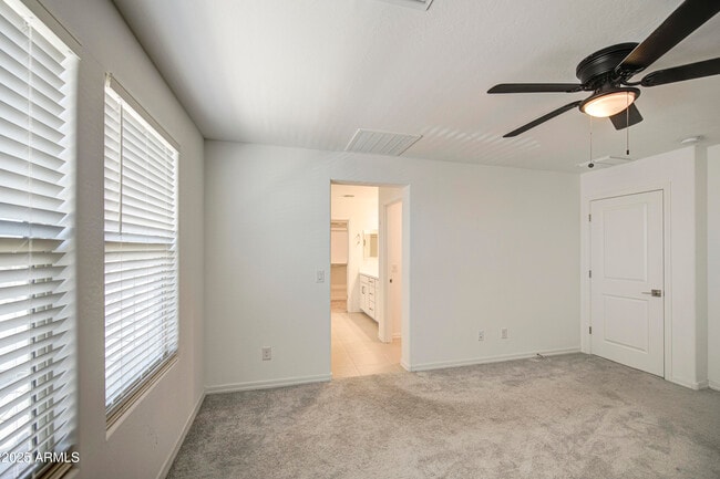 Building Photo - 3820 N 100th Dr