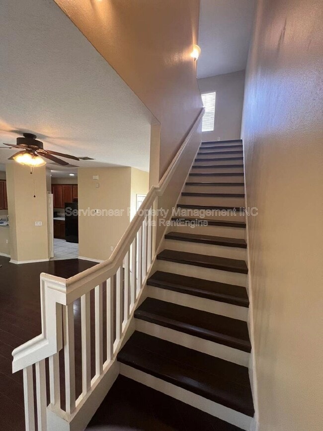 Building Photo - 8528 Sandpiper Ridge Ave