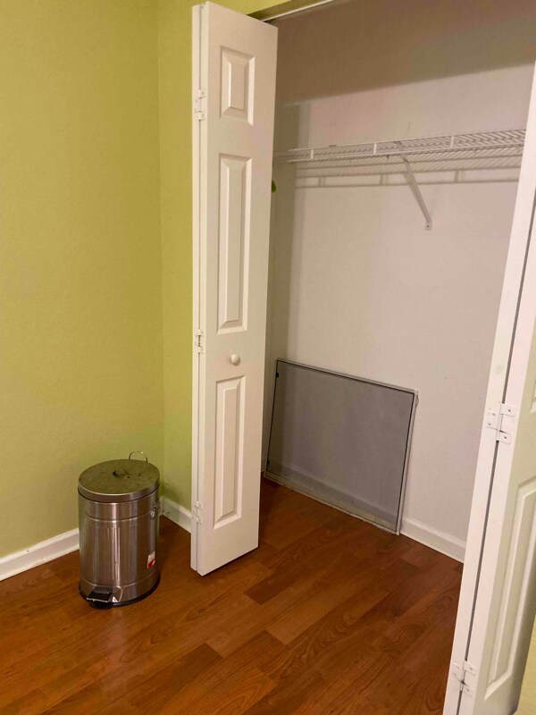 Building Photo - 124 federal and hypoluxo Guest