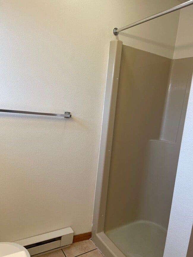 Building Photo - 1214 S Dewey St