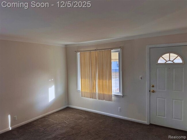 Building Photo - 110 Hamata Ave