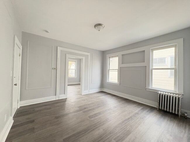 Unit 2R - 21 Underwood St