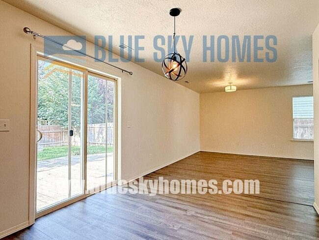 Building Photo - 9252 W Idlewood Dr