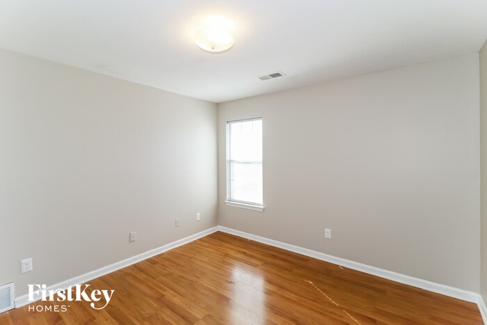 Building Photo - 9751 Misty Bay Cove