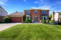 Building Photo - 30118 Kingsway Dr