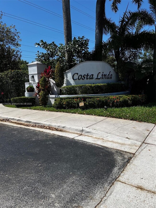 Primary Photo - 5600 NW 107th Ave