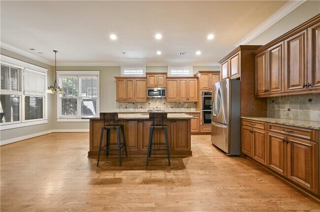 Building Photo - 4522 Gateway Ct