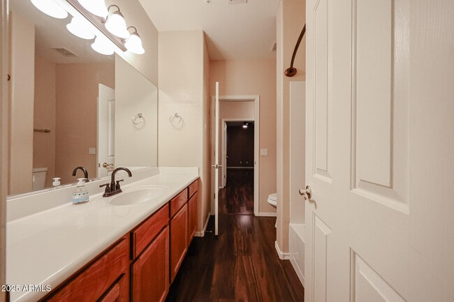 Building Photo - 7335 W Desert Mirage Dr