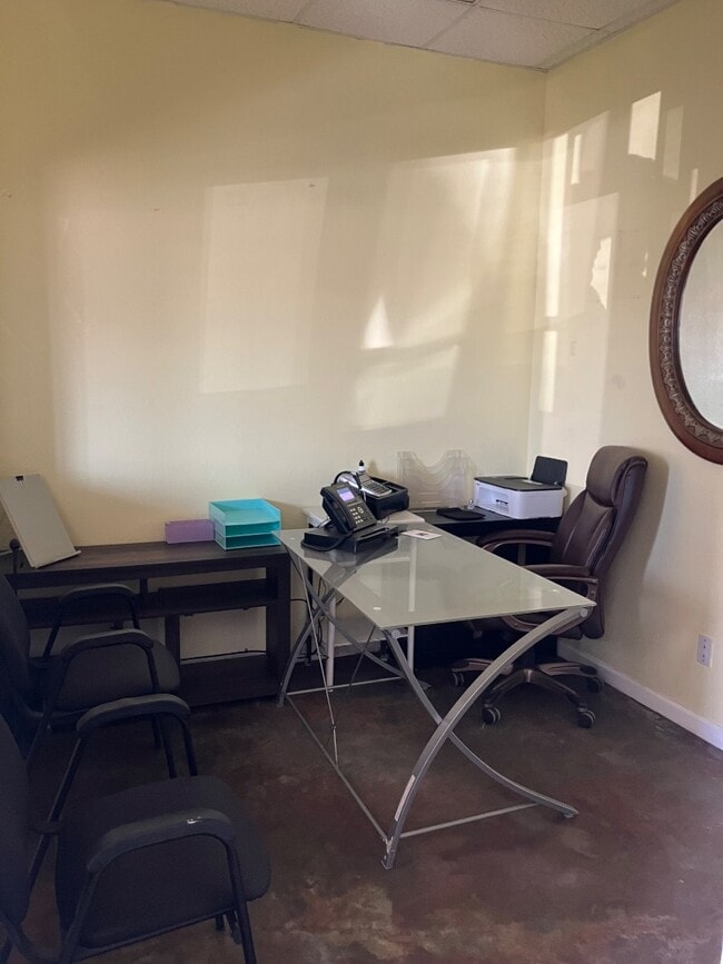 Building Photo - 808 W Dickinson Blvd