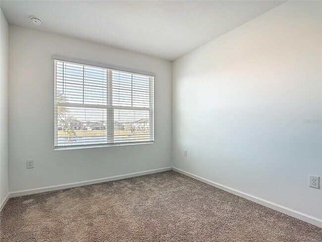 Building Photo - 373 Grand Pne Ln