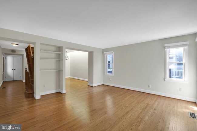 Building Photo - 4806 41st St NW