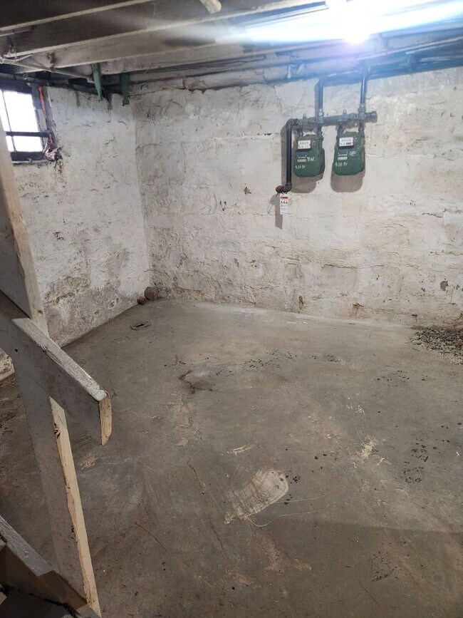 Building Photo - 9720 Denison Ave