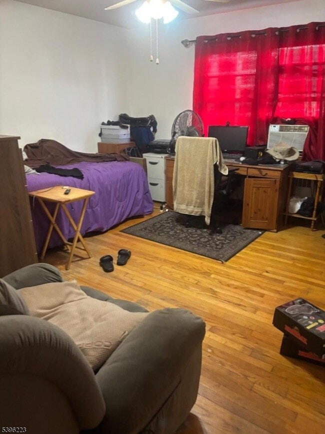 Building Photo - 15 Watsessing Ave